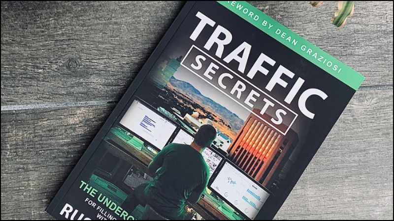 Sách giúp Digital Marketer xác định tệp khách hàng tiềm năng qua traffic, thúc đẩy traffic