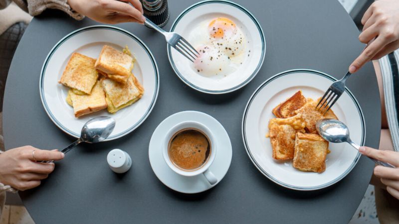 Ng&agrave;nh F&B l&agrave; một phần của ng&agrave;nh dịch vụ