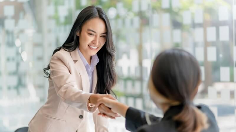 Quản trị mối quan hệ là khả năng duy trì và xây dựng các kết nối quan trọng