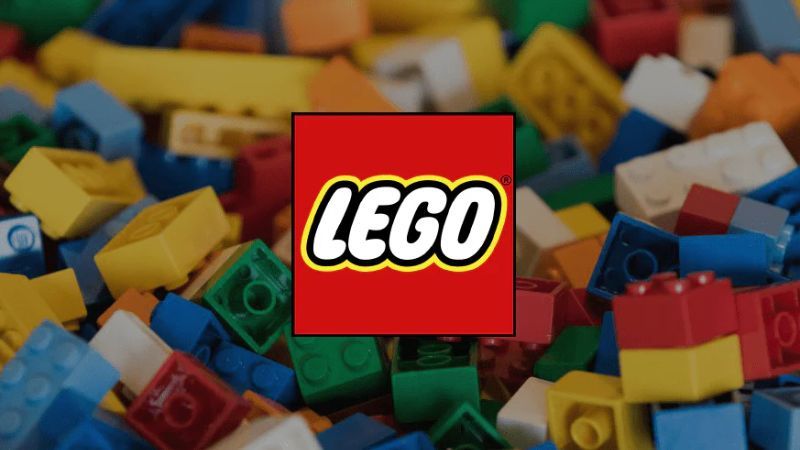 Lego cũng nhận ra rằng cha mẹ đóng vai trò quan trọng trong quyết định mua sắm của trẻ